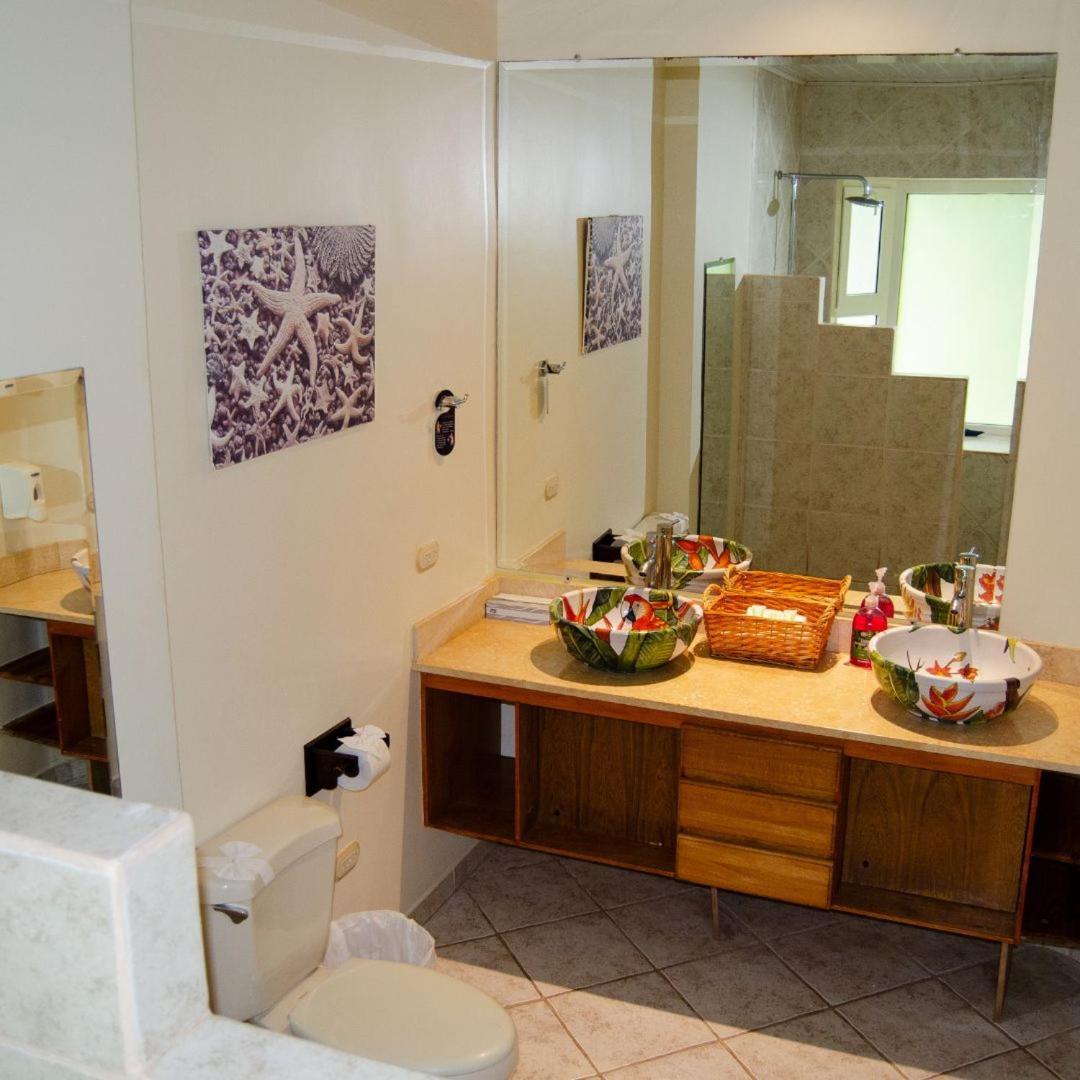 Hotel Cocomar Парита Екстериор снимка